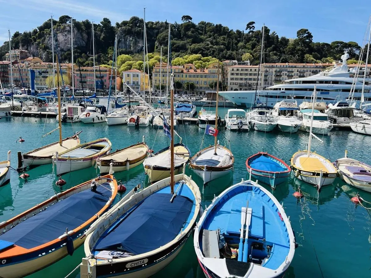 John Homestay Room In Nizza